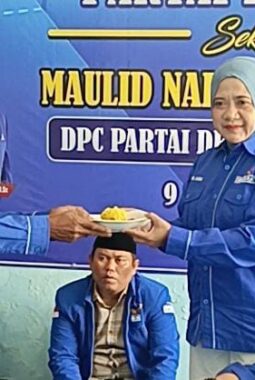 Biru Langit Indonesia: Demokrat Sumenep Refleksi 25 Tahun di Momentum Maulid Nabi
